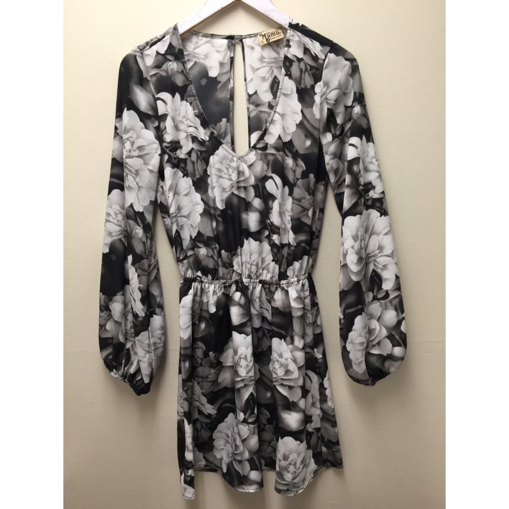 Show Me Your Mumu Long Sleeve V-Neck Mini Dress